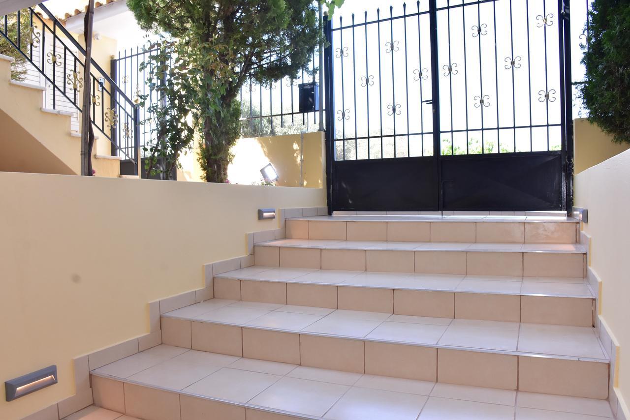 Keratea Apartment Athens Airport Экстерьер фото